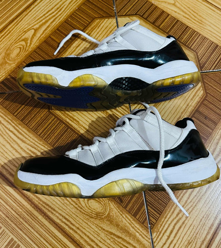 Jordan Retro 11 Low #9