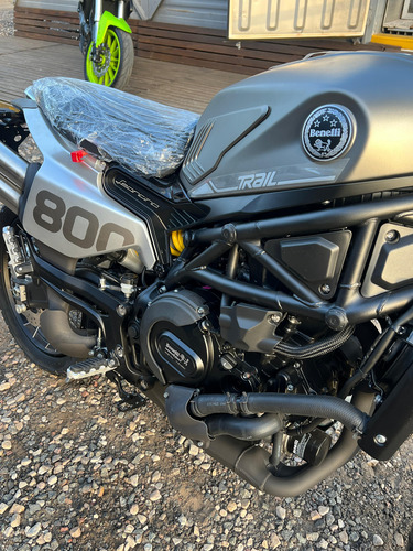 Benelli Leoncino 800 Trail