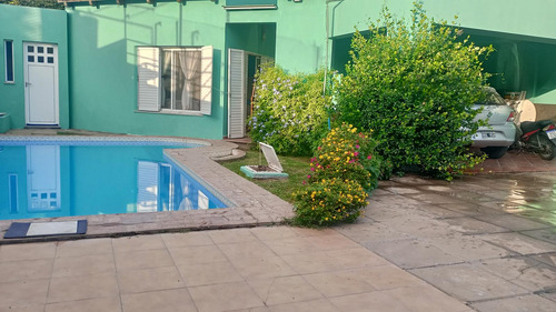 Casa En San Nicolas De Los Arroyos