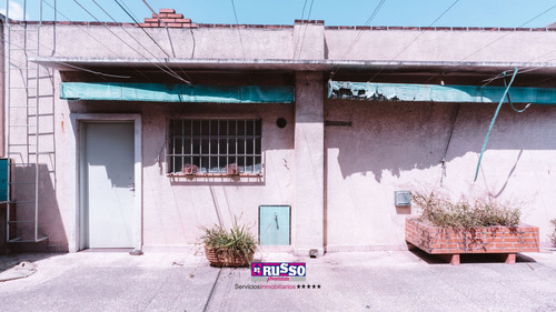 Venta Vivienda Con Local Ciudadela
