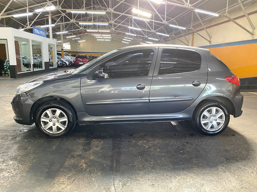 Peugeot 207 1.4 Active 75cv