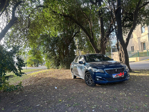 Peugeot 301 1.6 Allure Plus