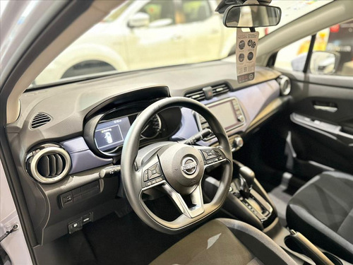 Nissan Versa 1.6 16V FLEX ADVANCE XTRONIC