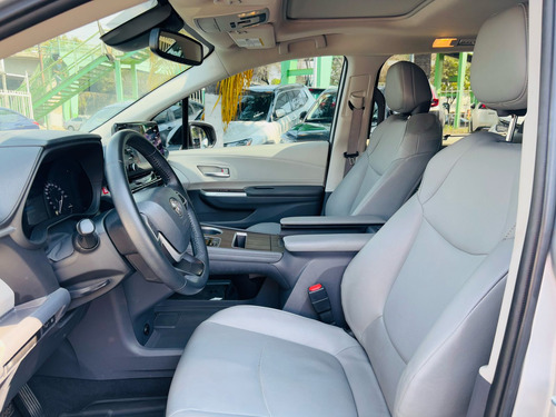 Toyota Sienna 3.5 Xle Piel At
