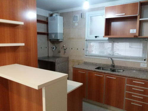 Imagen 8 de 10 de Departamento En Venta En Quilmes Centro