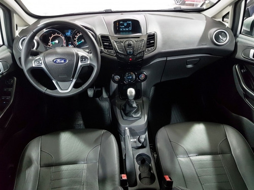 Imagem 14 de 15 de Fiesta 1.6 Titanium Hatch 16v Flex 4p Manual