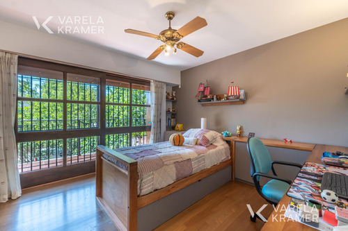 Casa En Venta En Martínez