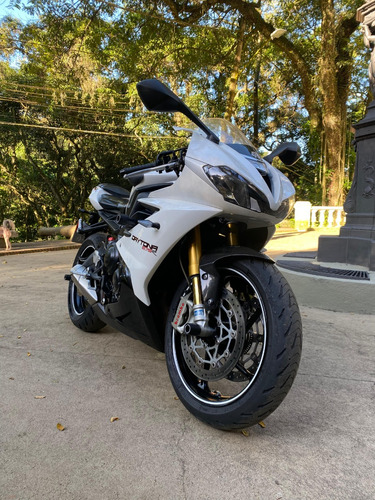 Triumph Daytona 675r