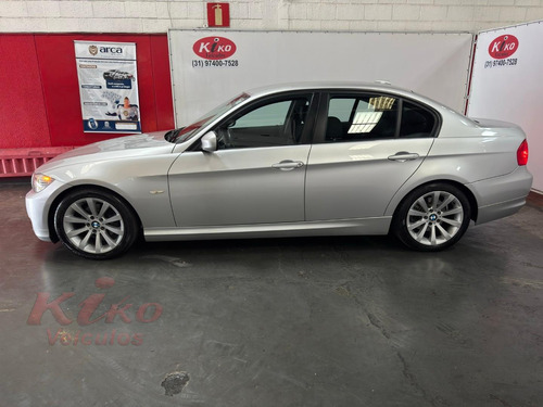 BMW 320 320i AT