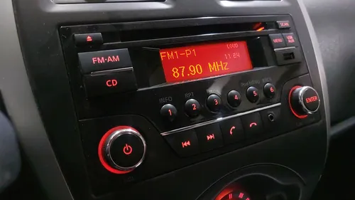 Nissan March 1.6 SENSE AUTO