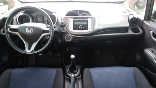 Imagem 8 de 10 de Fit Lx 1.4 Flex Câmbio Manual 2014