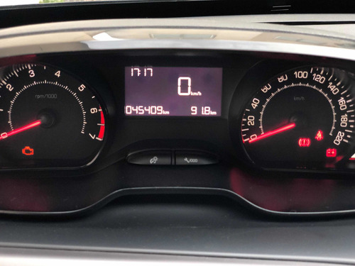 Peugeot 208 1.6 Allure Touchscreen Techo