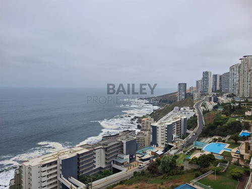 Departamento En Arriendo De 2 Dorm. En Edificio Infinity