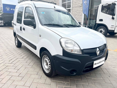 Imagen 4 de 20 de Renault Kangoo 2016 1.6 Furgon Ph3 Confort 5as Lc