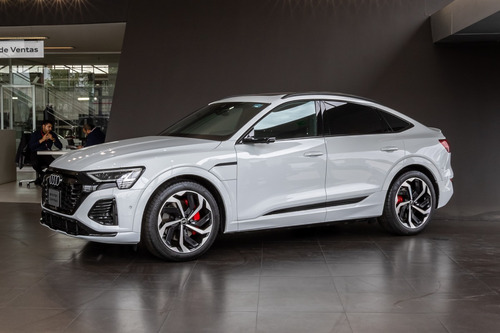 Audi Q8 Etron