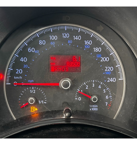 Volkswagen New Beetle 2.0 3p Automática