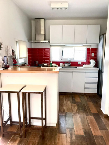Imagen 3 de 16 de Vendemos Duplex En City Bell Calle 480 Y 29