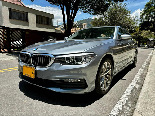 BMW Serie 5 2.0 520i G30 2019