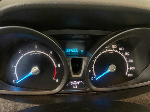 Imagen 13 de 25 de Ford Ecosport 2014 1.5 Se Tdci 90cv 4x2