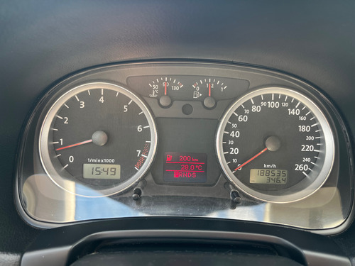 Volkswagen Golf 2.0 Highline Tiptronic