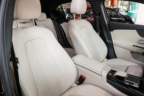 Mercedes-benz A 250 2.0 Cgi Vision 7g-dct