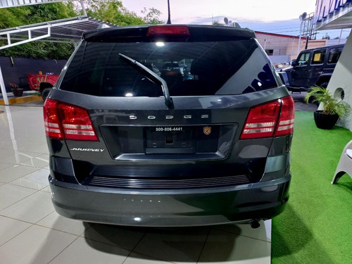 Imagen 5 de 12 de Dodge Journey Se 2017