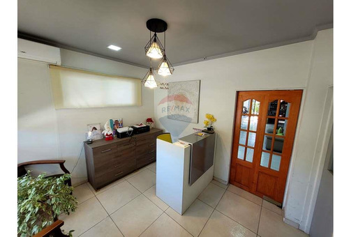 En Venta! Casa Con Proyeccion A Comercio