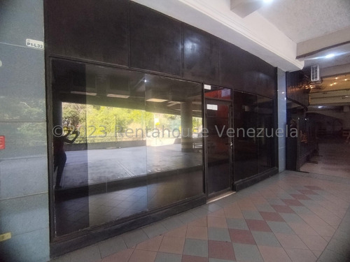 Se Alquila Local Comercial En El Centro Comercial Mediterraneo Plaza, Ideal Para Tu Emprendimiento. Dapo