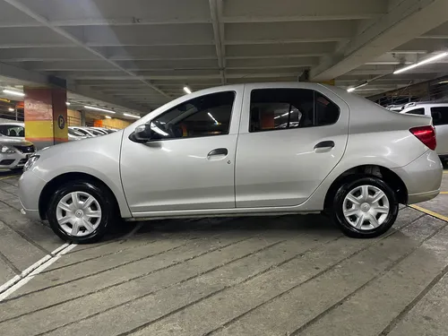 Renault Logan 1.6 Expression
