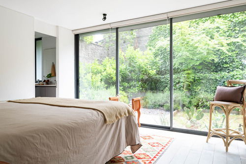 Oportunidad:moderno, Luminoso,seminuevo Con Patio Y 2 Suites