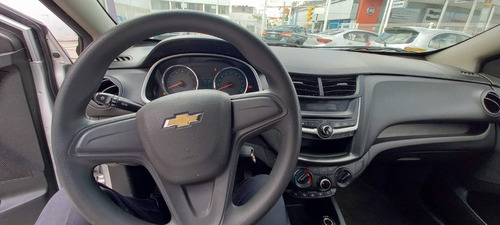 Imagen 8 de 15 de Chevrolet Aveo Std 2019