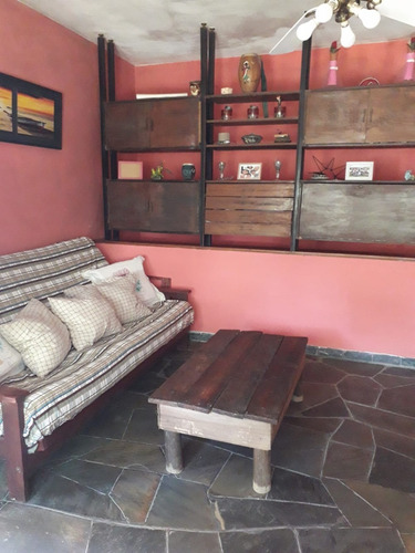 Imagen 3 de 14 de Venta Casa 4 Dormitorios 2 Baños Parrillero Las Toscas Sur