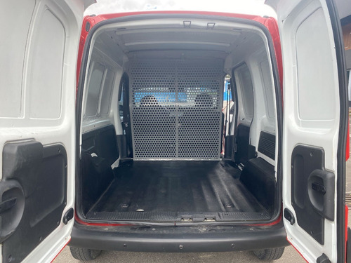 Imagen 24 de 25 de Renault Kangoo Vu 2017