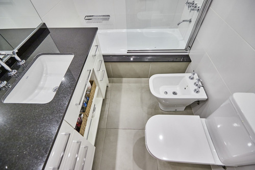 De Revista Torre 4 Ambientes Coch 130m2 Belgrano