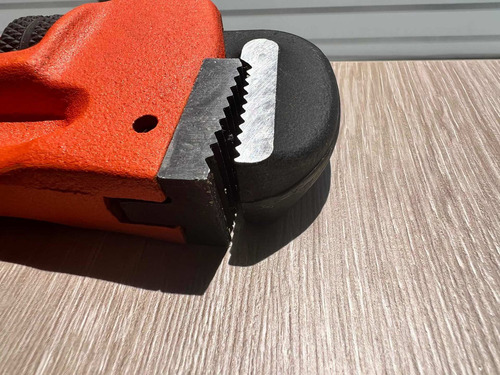 Imagen 5 de 6 de Llave Inglesa Stillson 300mm Profesional 12pulgadas