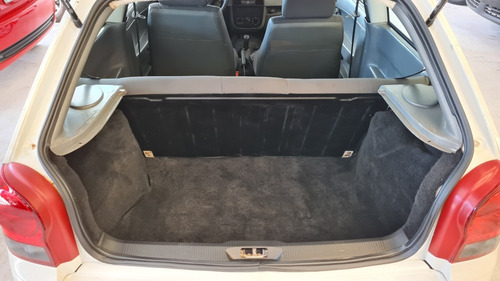 Imagem 6 de 14 de Volkswagen Gol G4 Trend Flex 2013 Econômico