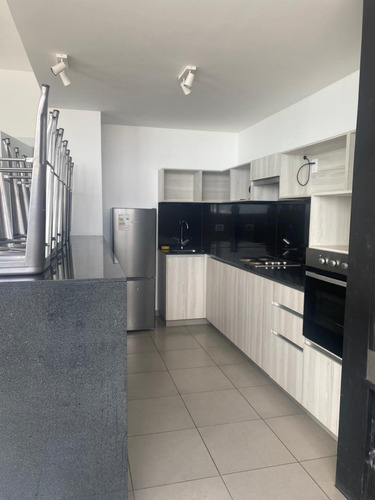 Hermoso Departamento De 1 Dormitorio Con Excelente Vista