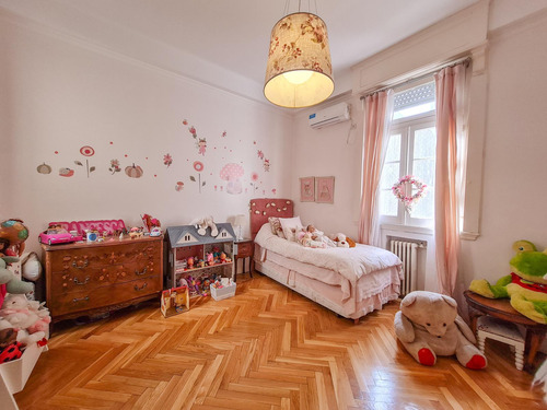 Imagen 15 de 27 de Departamento En Venta De 6 Ambientes , Muy Luminoso Y Tranquilo, Totalmente Reciclado! En Edificio Histórico Patrimonio De La Cuidad. Recoleta