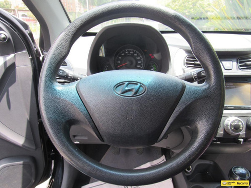 Imagen 14 de 25 de Hyundai Eon 0.8 Style