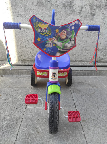 Apache Triciclo Toy Story Buzz Lightyear (Usado)
