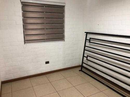 Arriendo De Casa Comuna Padre Hurtado 3d 3b (97705)