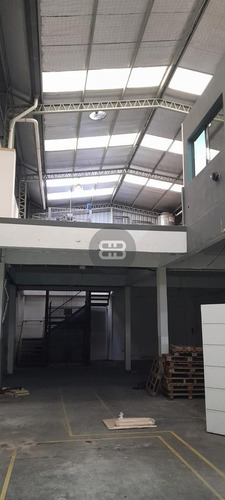 Galpón C/ Oficina En Villa Ballester