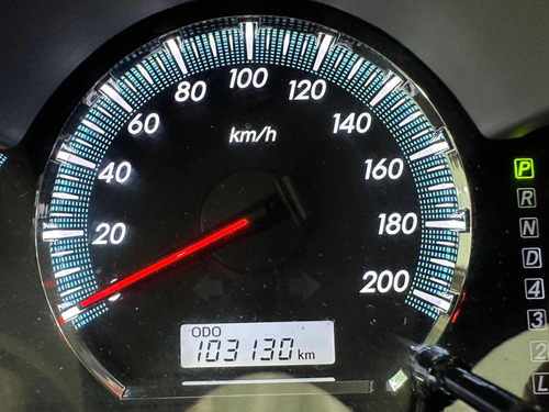 Imagen 3 de 13 de Toyota Fortuner Sr