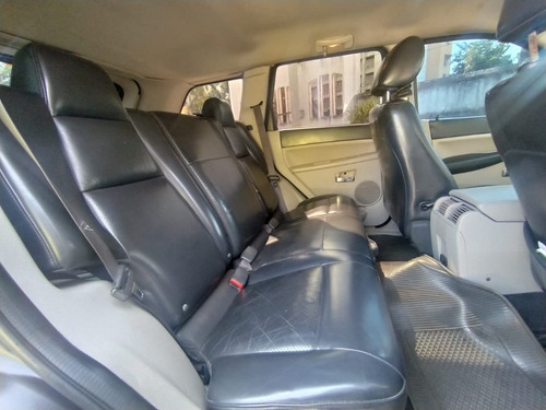 Imagen 8 de 14 de Jeep Grand Cherokee 4x4
