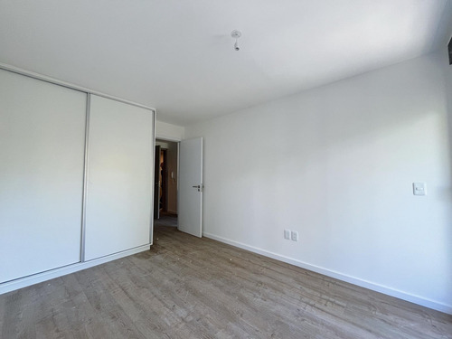 Venta De Apartamento En Cordón Con Renta