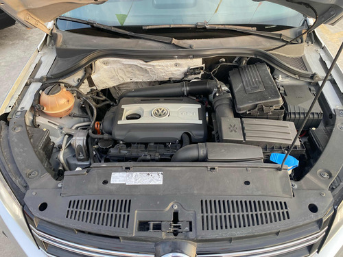 Volkswagen Tiguan 2.0 Track&fun Tipt Climatronic Qc Nav At