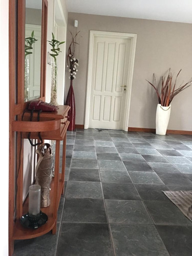 Imagen 11 de 14 de Casa A La Venta En Saint Thomas,canning.