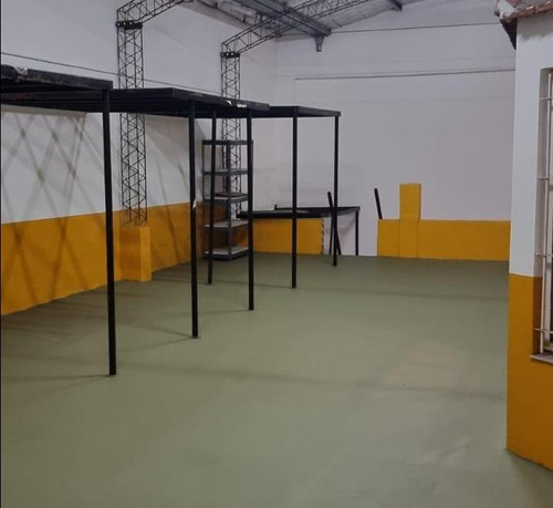 Depósito En Billinghurst, Partido De San Martin