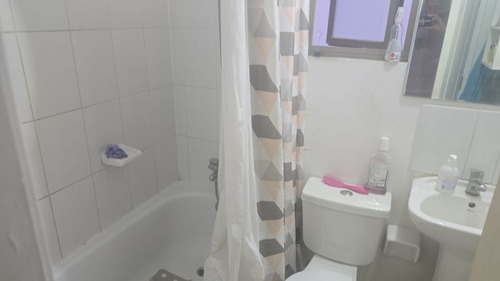 Preciosa Casa Amplia , Patio Techado Con Quincho 4d , 2b