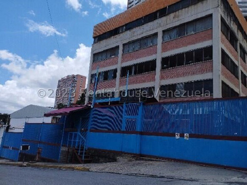 Se Vende Edificio Comercial En Palo Verde. Dmh